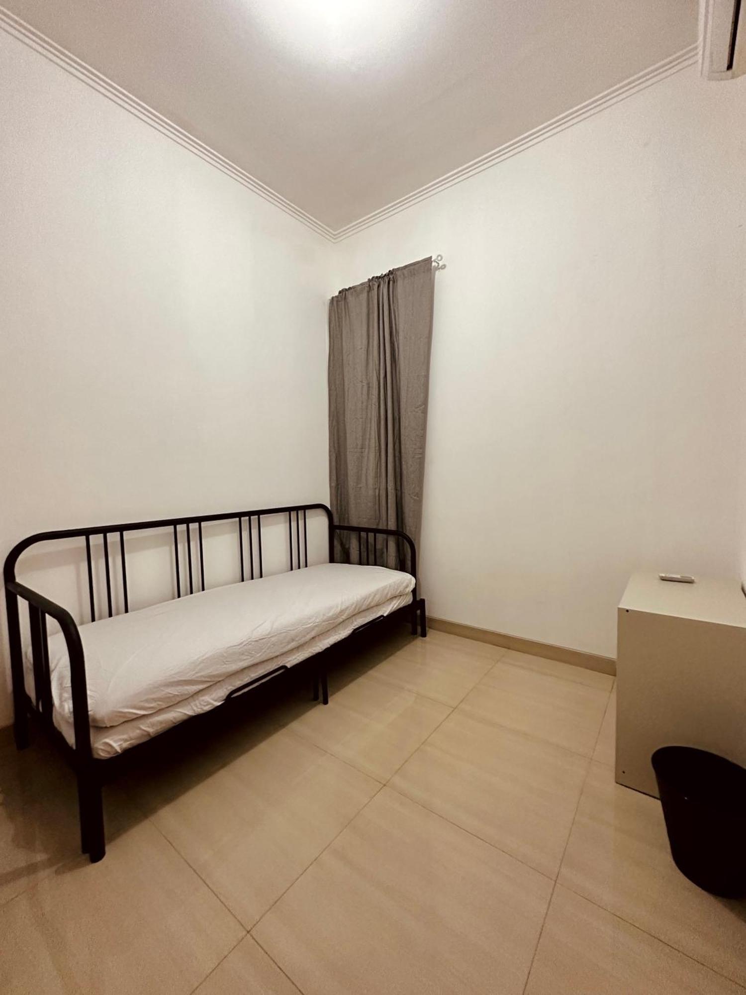 4-Bedroom Home In South Jakarta Nuansa Swadarma Residence By Le Ciel Hospitality Εξωτερικό φωτογραφία