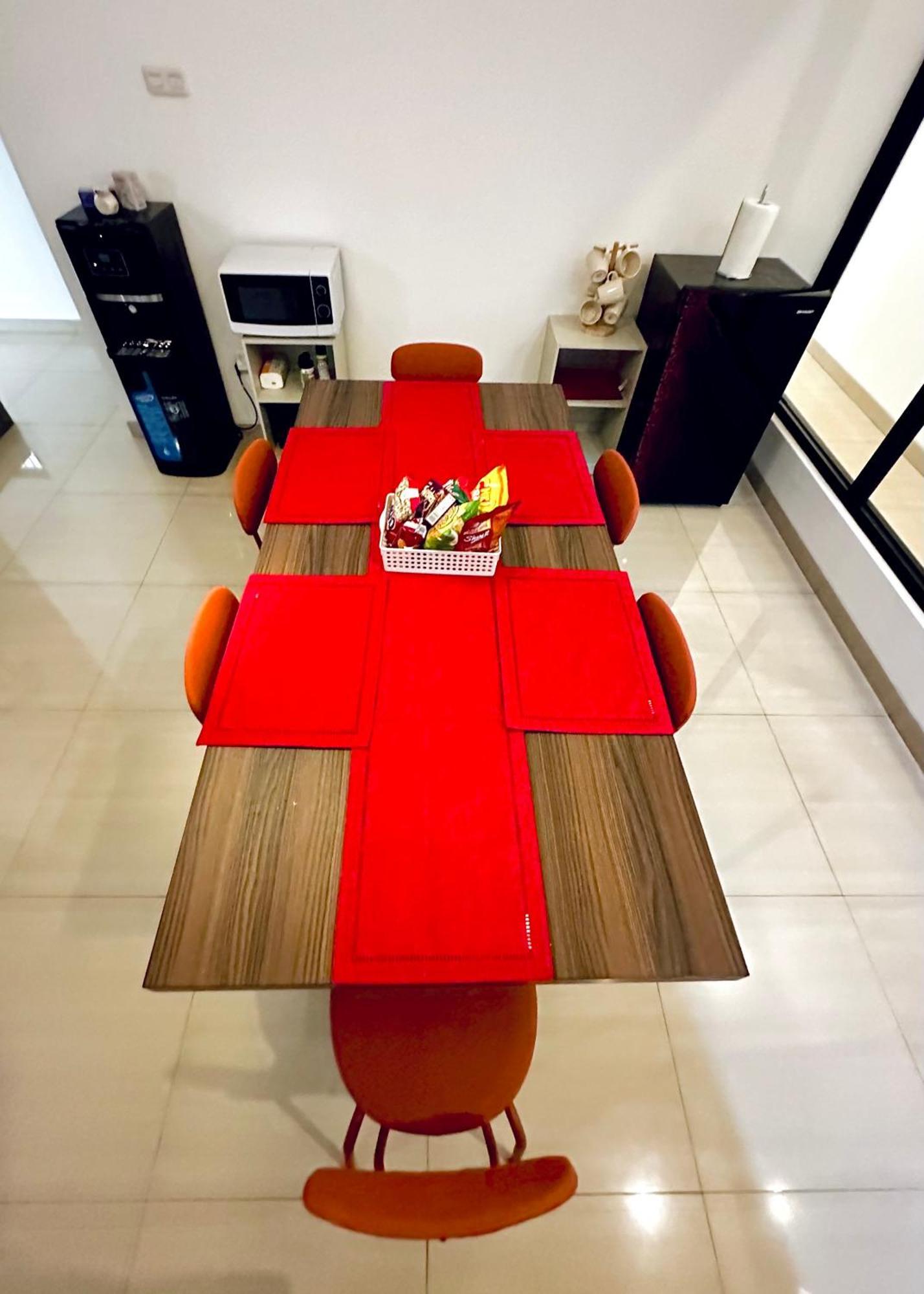 4-Bedroom Home In South Jakarta Nuansa Swadarma Residence By Le Ciel Hospitality Εξωτερικό φωτογραφία